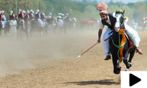 پاکستان میں قدیم ثقافتی کھیل نیزہ بازی کے مقابلے