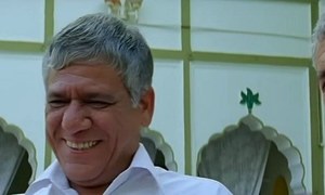 Do real-life friends make good co-stars? Yes, if they are Om Puri and Naseeruddin Shah