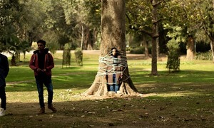 Tied and untied: Tensions between Lahore's colonial past and neoliberal present