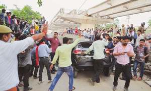 بھارت: فلائی اوور گرنے سے 18 افراد ہلاک