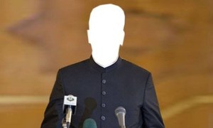 عوام کا چمچہ اور نیم کرپٹ شخص متبادل وزیراعظم  بننے کا خواہاں
