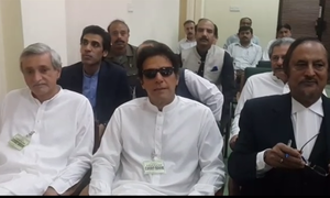 تحریک انصاف کا مرکز اور پنجاب میں حکومت کیلئے نمبر پورے کرنے کا دعویٰ