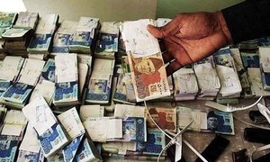 بیوروکریٹس &rsquo;احتساب کے نام پر تذلیل&lsquo; کی وجہ کام کرنے سے خوفزدہ