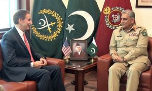 US envoy discusses regional security, Afghanistan in meeting with army chief