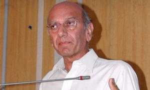 بزرگ کشمیری رہنما سردار خالد ابراہیم انتقال کرگئے