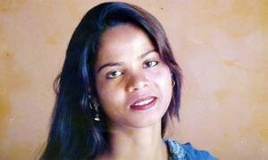 Footprints: No country for strangers