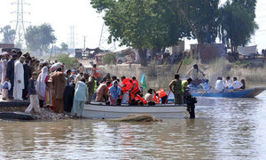 خیرپور: دریائے سندھ میں کشتی الٹ گئی، خاتون اور 3 بچے جاں بحق