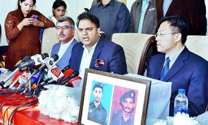 Chinese citizens donate to families of policemen martyred in Karachi consulate attack