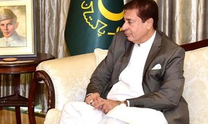 &lsquo;ایسے ریٹائرڈ ججوں کو جانتا ہوں جو اپنا فیصلہ نہیں لکھ سکتے&rsquo;