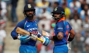 Kohli defends leaving out new star Pant for World Cup