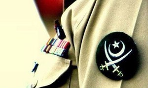 دفاعی بجٹ میں سالانہ اضافہ نہ لینے کا فیصلہ قوم پر احسان نہیں، آرمی چیف