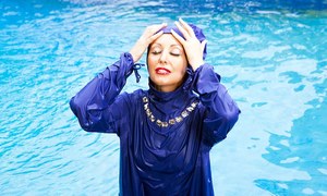 فرانس: خواتین کی جانب سے برقینی پہن کر نہانے کے بعد سوئمنگ پول بند