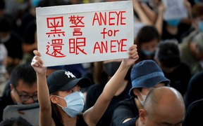 In pictures: Hong Kong protesters face crucial weekend test after airport setback