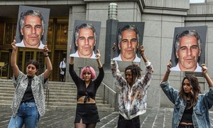 ارب پتی امریکی جیفری اپسٹن کے خلاف سیکس اسکینڈل کیس ختم