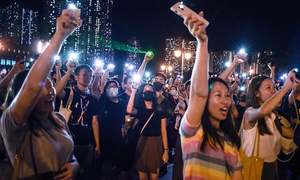 Hong Kong protesters reject leader's concession with new rallies