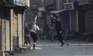 India moves to divide occupied Jammu and Kashmir amid harsh security clampdown, protests