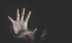 سیہون: خاتون کے جسم پر کسی تشدد یا خراش کا نشان نہیں، طبی رپورٹ