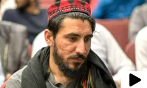 پشتون تحفظ موومنٹ کے سربراہ منظور پشتین پشاور سے گرفتار