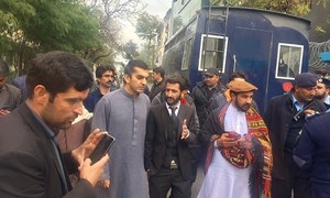 پی ٹی ایم رہنما محسن داوڑ رہا، دیگر 23افراد ریمانڈ پر جیل منتقل