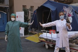 New deaths in Italy reach lowest mark in 3 weeks