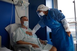 France reports 278 new coronavirus deaths