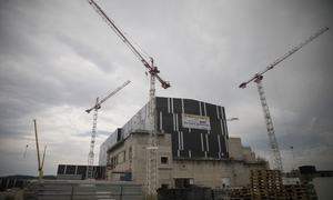 Work begins in France to recreate process that powers Sun