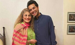 عاصم کو کبھی والد سے ملنے سے نہیں روکا، گل رعنا