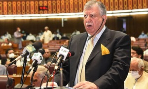 ‘Mini-budget’ with adjustments worth Rs600bn finalised