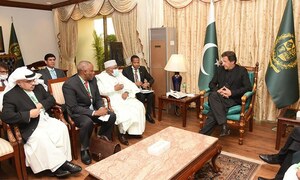 PM Imran meets OIC head, ministers of several member states