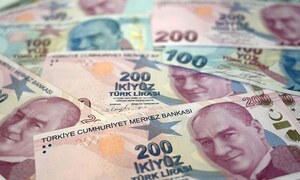 Turkish lira weakens as inflation soars to highest in Erdogan era