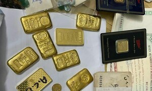 کراچی: نیب کی کارروائی، سابق میونسپل کمشنر کورنگی سونا، نقدی سمیت گرفتار