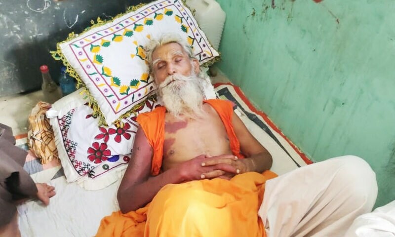 تھر میں اپنی موت کا وقت بتانے والے سادھو کو بچالیا گیا