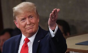 ڈونلڈ ٹرمپ کے گھر پر چھاپے کے بعد سیاسی کشیدگی میں اضافے کا خدشہ