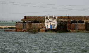 بھیگی ہوئی کہانیاں
