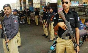 کراچی: اسٹریٹ کرائمز پر قابو پانے کیلئے نئی پولیس فورس تشکیل دینے کا اعلان