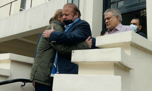 وزیر اعظم کی نواز شریف سے ملاقات، پنجاب حکومت کی تبدیلی، اہم تعیناتیوں پر تبادلہ خیال