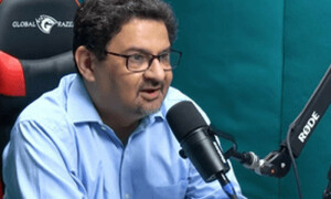 ڈالر کی 'ناجائز منافع خوری میں' ملوث بینکوں پر جرمانہ نقصان کی تلافی کردے گا، مفتاح اسمٰعیل