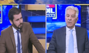 Govt privy to contacts of PTI with establishment: Khawaja Asif