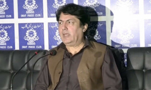 ٹی ٹی پی کے ساتھ مذاکرات سے خیبرپختونخوا حکومت کا کوئی تعلق نہیں، بیرسٹر سیف