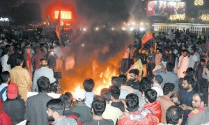 &rsquo;ہمیں سیاسی سے زیادہ معاشی مسائل نے گھیرا ہوا ہے&lsquo;