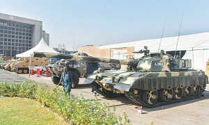 دفاعی نمائش آئیڈیاز 2022 کا کراچی ایکسپو سینٹر میں آغاز