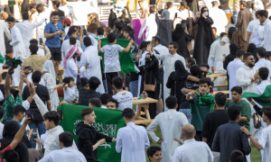 فیفا ورلڈکپ میں تاریخی کامیابی پر سعودی عرب میں جشن، عام تعطیل کا اعلان