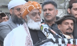 &rsquo;عمران خان اسلام آباد آتا تو اس کی تباہی مچ جاتی، 10 لاکھ لوگوں کا کہہ کر 10 ہزار جمع کرسکے&lsquo;
