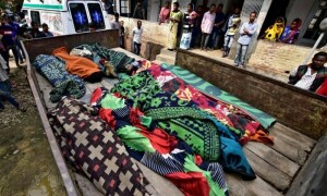 بھارت: زہریلی شراب پینے سے ہلاک ہونے والوں کی تعداد 37 ہوگئی