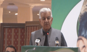 بلیک میل نہیں ہوں گے، انتخابات مقررہ وقت پر ہوں گے، خواجہ آصف