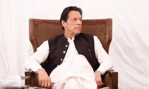 نااہلی کے باوجود پارٹی چیئرمین رہنے پر عمران خان کو الیکشن کمیشن کا نوٹس