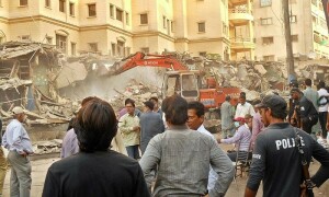 تجاوزات کے نام پر بے گھر ہونے والوں سے متعلق ریاست کب سوچے گی؟