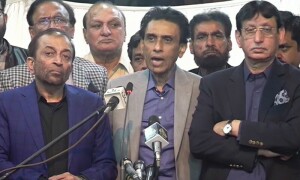 حلقہ بندیوں کے معاملے پر ایم کیو ایم پاکستان کا مکمل ساتھ دیں گے، فاروق ستار