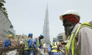 Pakistani workers in Gulf face inhumane working conditions: report