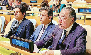 یوکرین پر روس کے حملے کے خلاف قرارداد، پاکستان کا ووٹنگ سے گریز